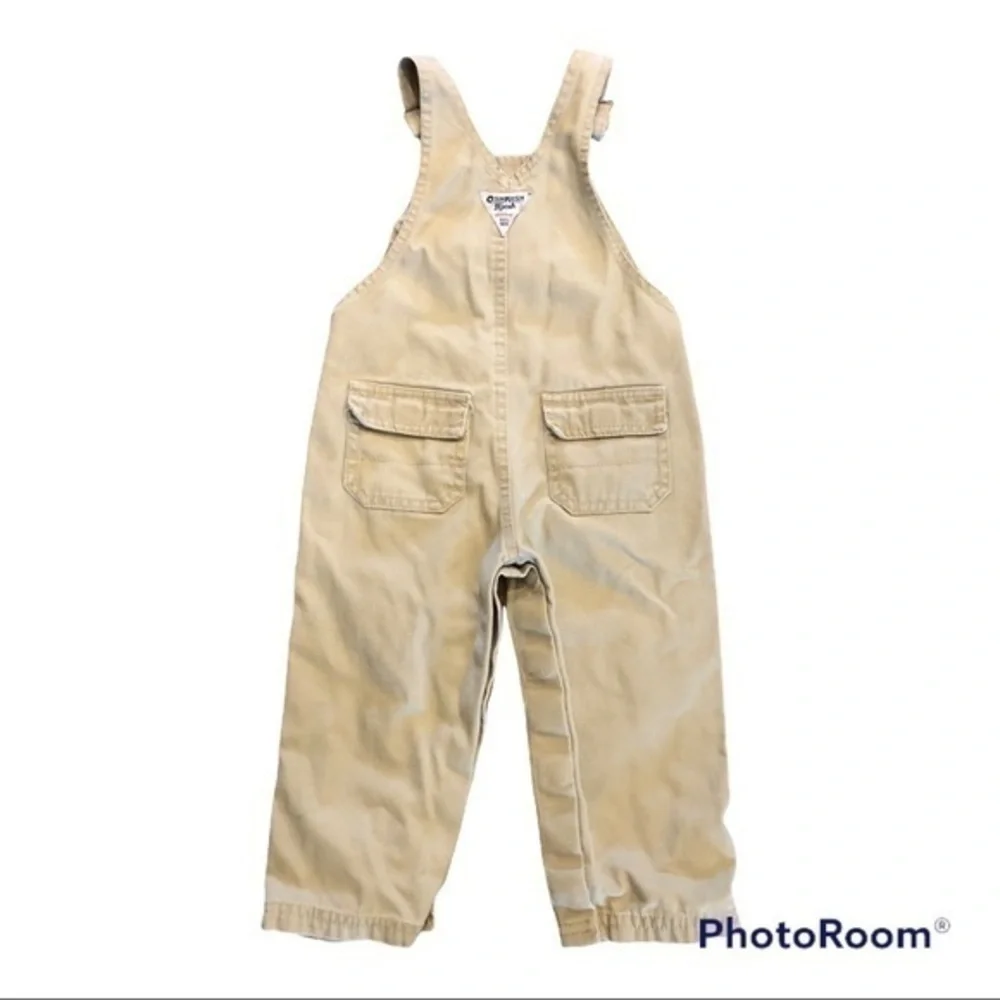 Oshkosh b’gosh vestbak khaki moose embroidered overalls 18M